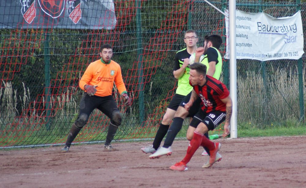 Knappes 2:3 gegen Dorf im Warndt nach über einer Stunde Unterzahl